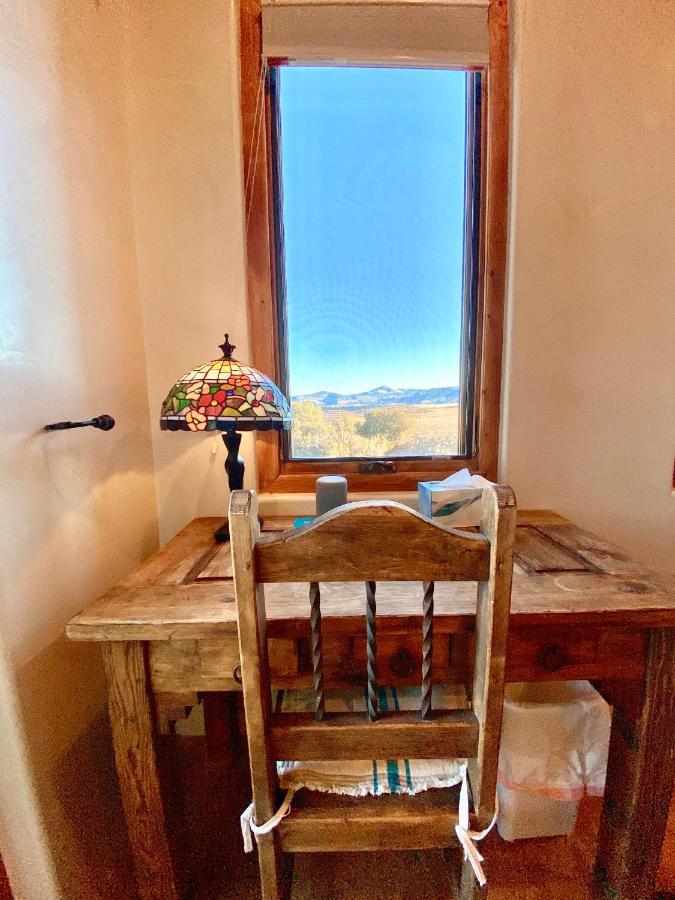 The Grand Hacienda Inn With Breakfast Abiquiu Exteriér fotografie