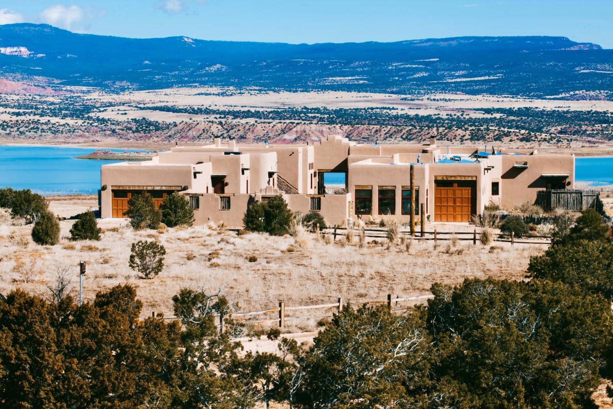 The Grand Hacienda Inn With Breakfast Abiquiu Exteriér fotografie